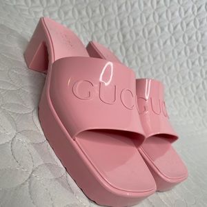 Gucci Women's Wild Rose Platform Pink Block Heel Slides Sandals Size 39 EU 8 US